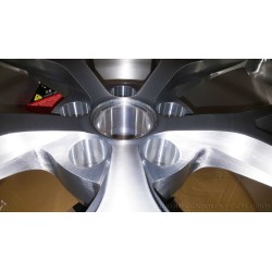 BC Forged 18" monoblock alloy wheels