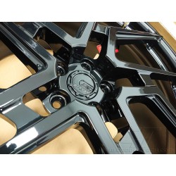 BC Forged 18" monoblock alloy wheels